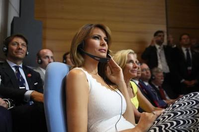 尷尬了,梅拉尼婭輟學經歷遭曝光,網友稱其遠不如奧巴馬夫人