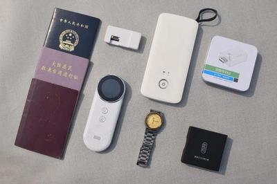 逸豆智能旅行翻譯助手 貼身翻譯與隨身WiFi的完美結合